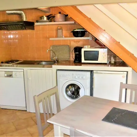 Canella 4 Apartment Favone